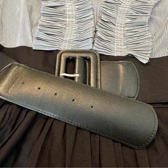 Jessica Howard Ruffle Neck Sleeveless Black White Dress NWT - 12 - Picture 9 of 13